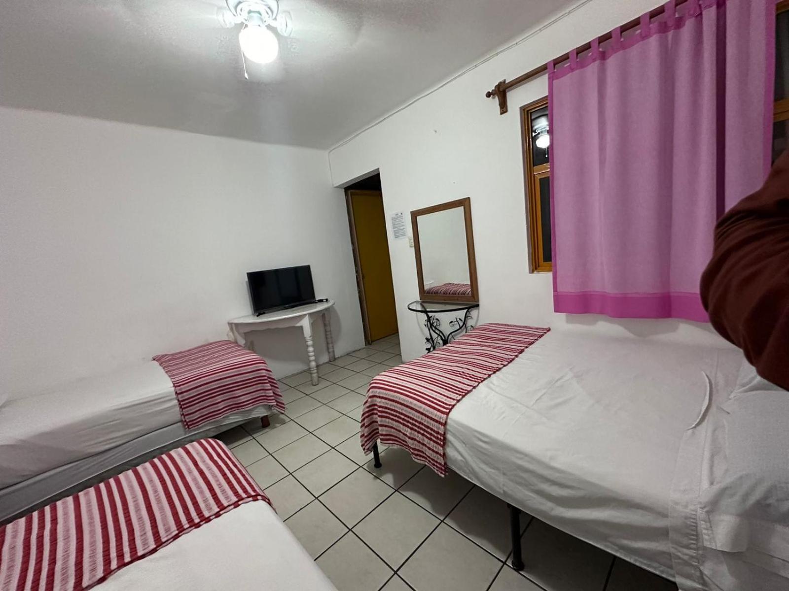 Hostal Zipolite Arteaga Oaxaca المظهر الخارجي الصورة