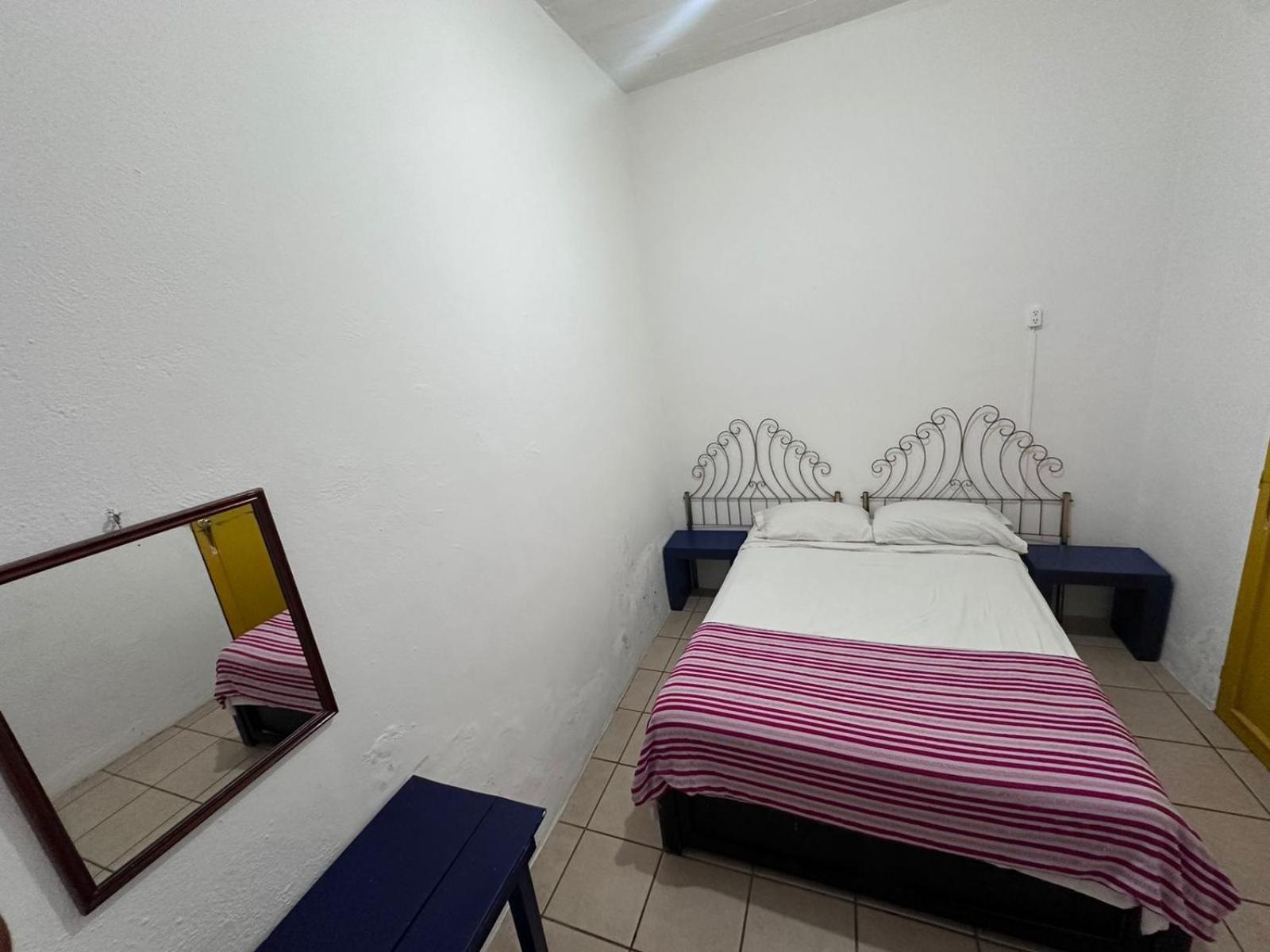 Hostal Zipolite Arteaga Oaxaca المظهر الخارجي الصورة
